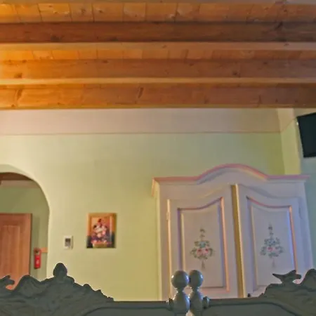 Palazzo Di Monteoliveto *